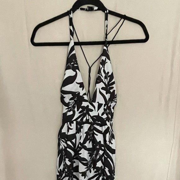 Bb Dakota Larissa lotus printed beaded tie back maxi dress GUC size Small - Picture 3 of 7